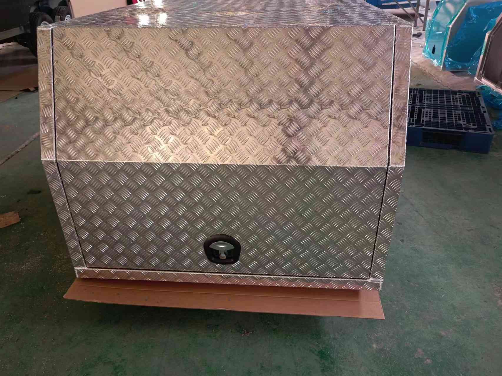 Toldo de aluminio para ute