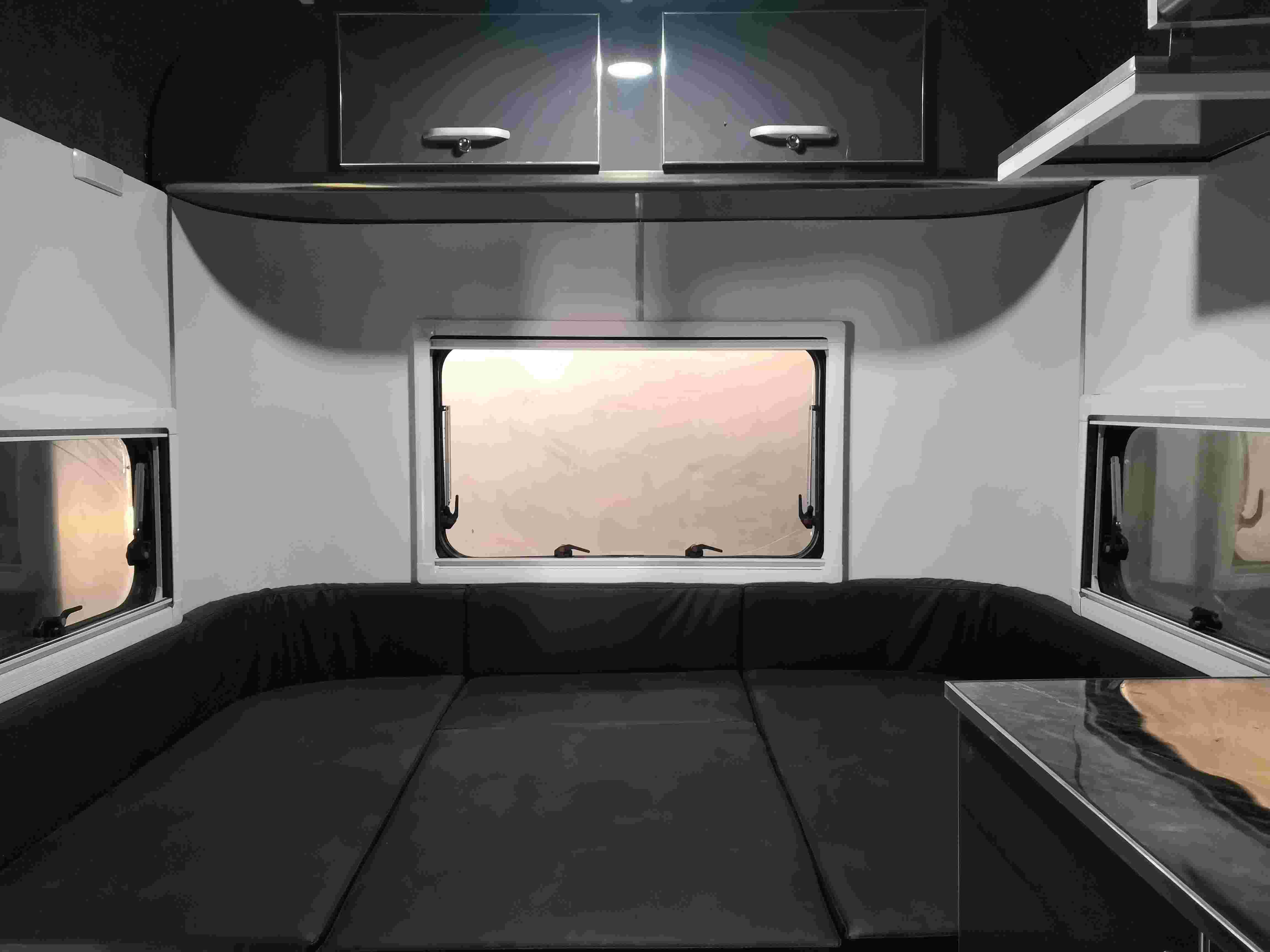 Flotador de caballos personalizado