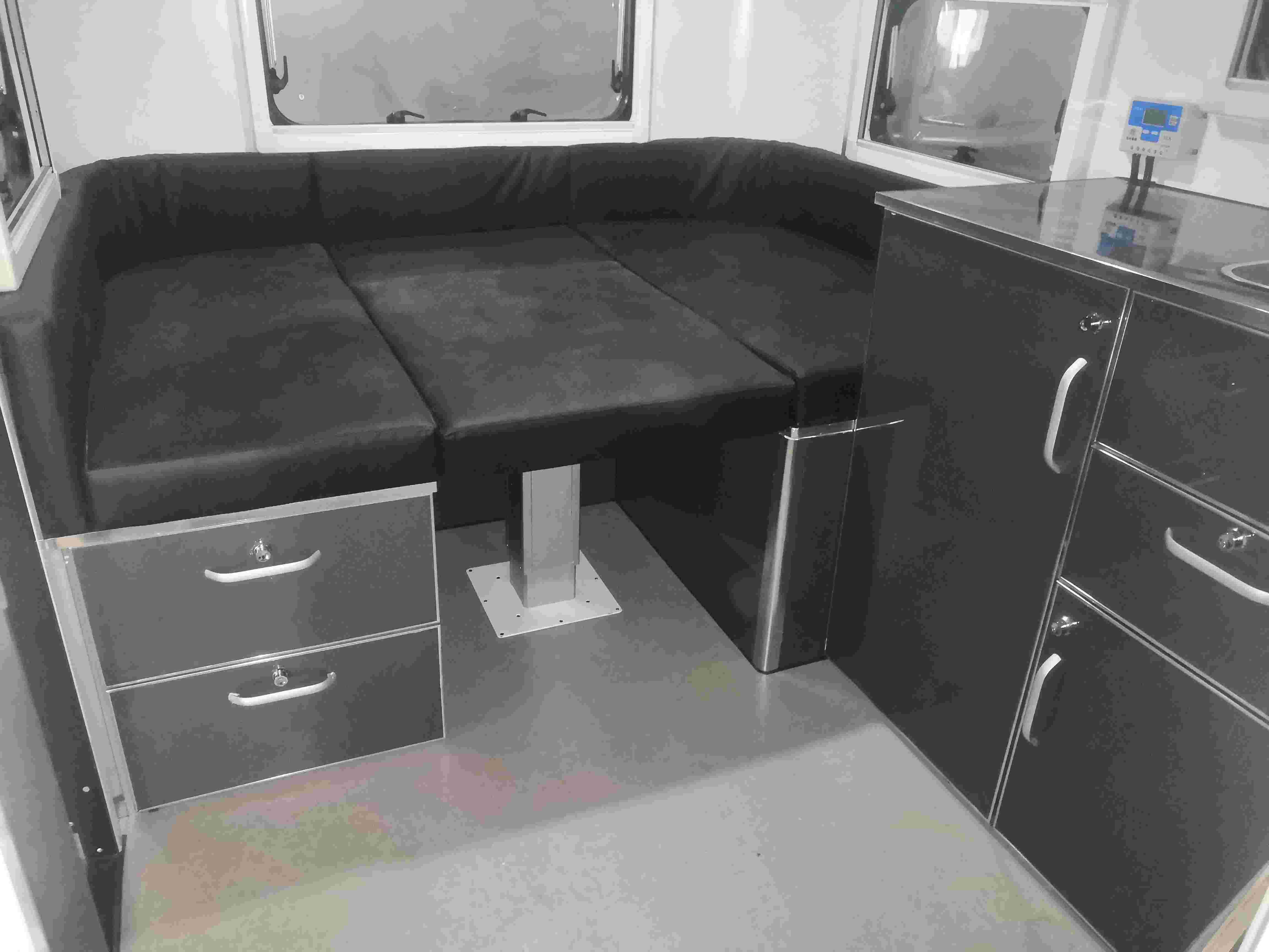 Flotador de caballos personalizado