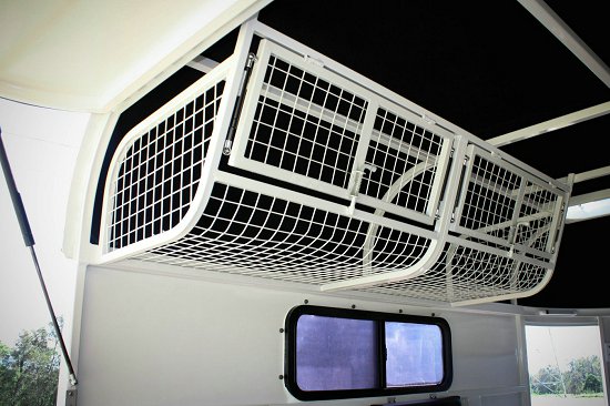 Flotador de caballos con carga angular para 2 caballos