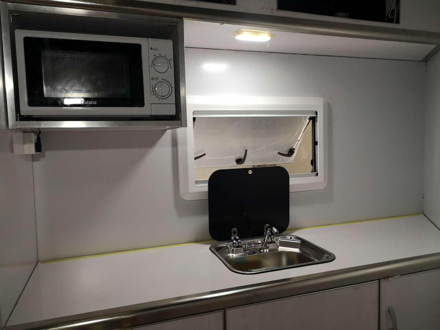 Flotador de caballos personalizado