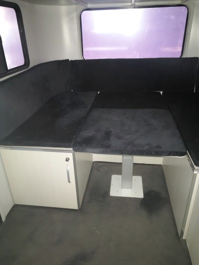 flotador de caballo delantero cuadrado personalizado