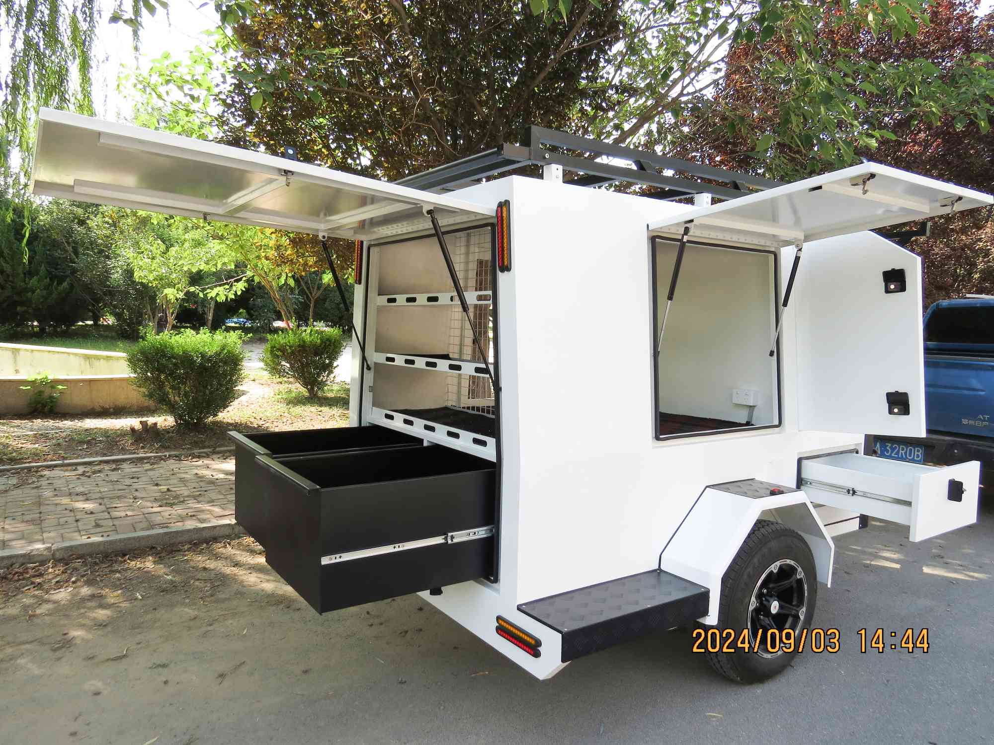 Remolque de trabajo grande de un solo eje