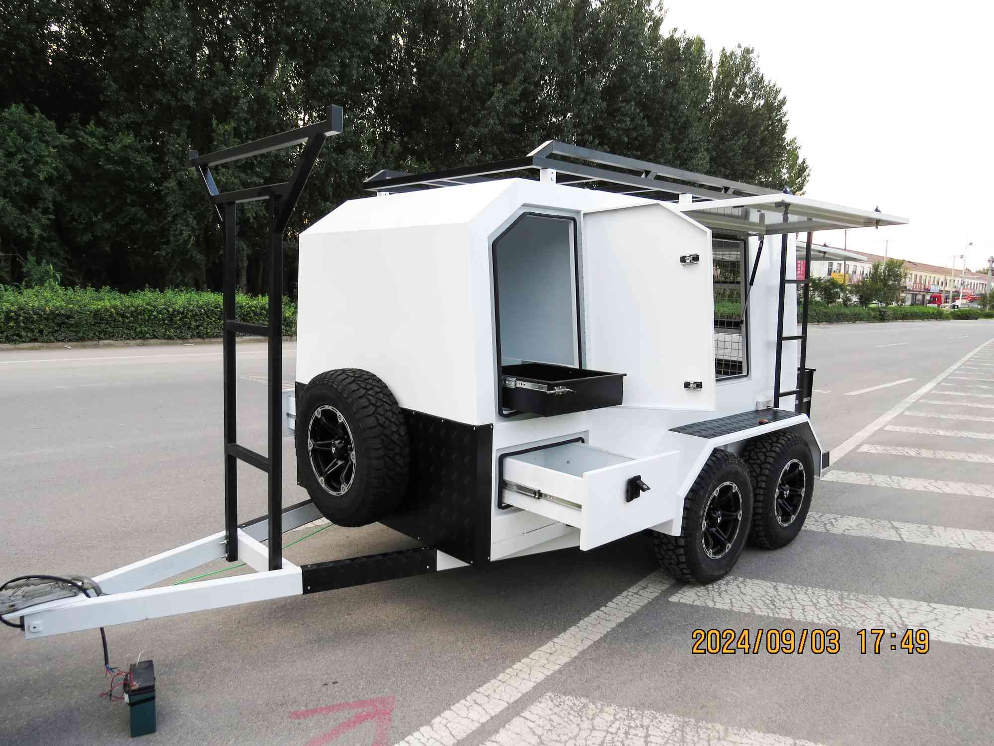 Tráiler tradicional