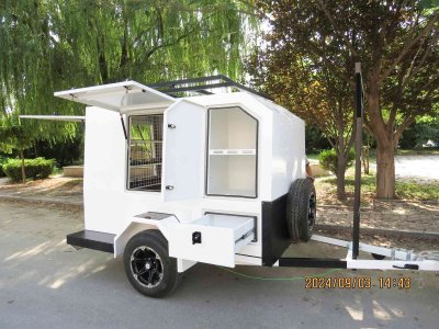 Remolque tradicional de herramientas de un solo eje