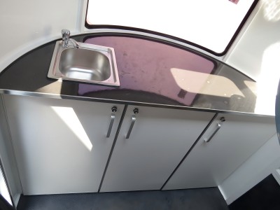 Remolque de lujo para caballos de carga recta tipo 2 caballos Remolque de lujo para caballos de carga recta tipo 2 caballos